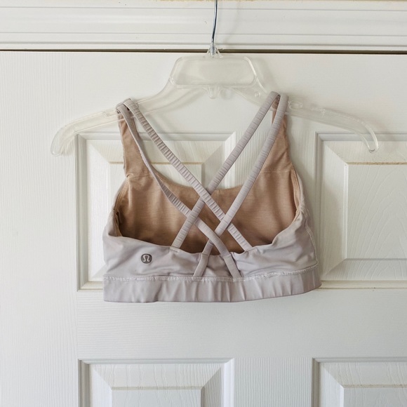 Lululemon energy bra sz 4 - Picture 3 of 4